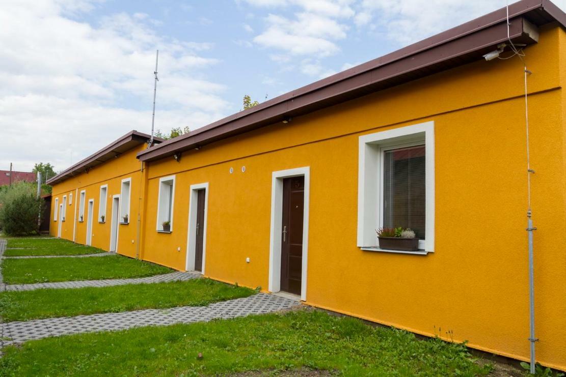 Apartmany Bowling Frydlant Exterior photo
