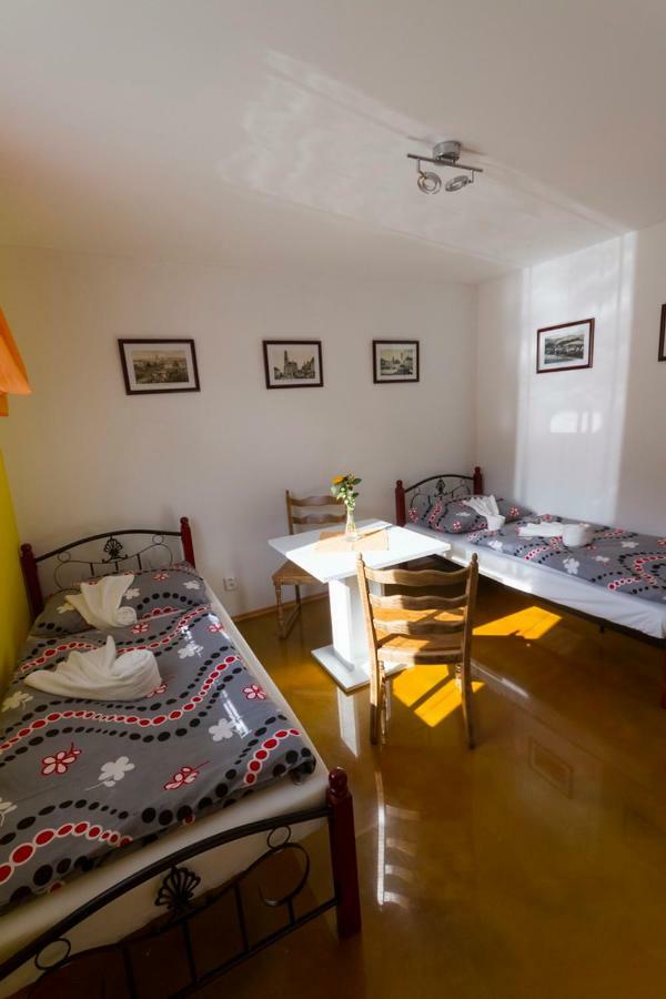 Apartmany Bowling Frydlant Exterior photo